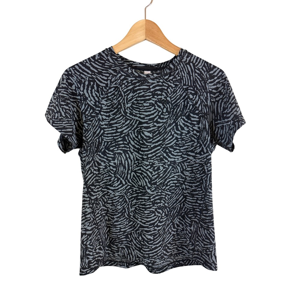 Athleta Ultimate Train Tee Women Small Grey Zebra Print Short Sleeve